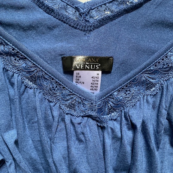 Blue blouse - Picture 2 of 3